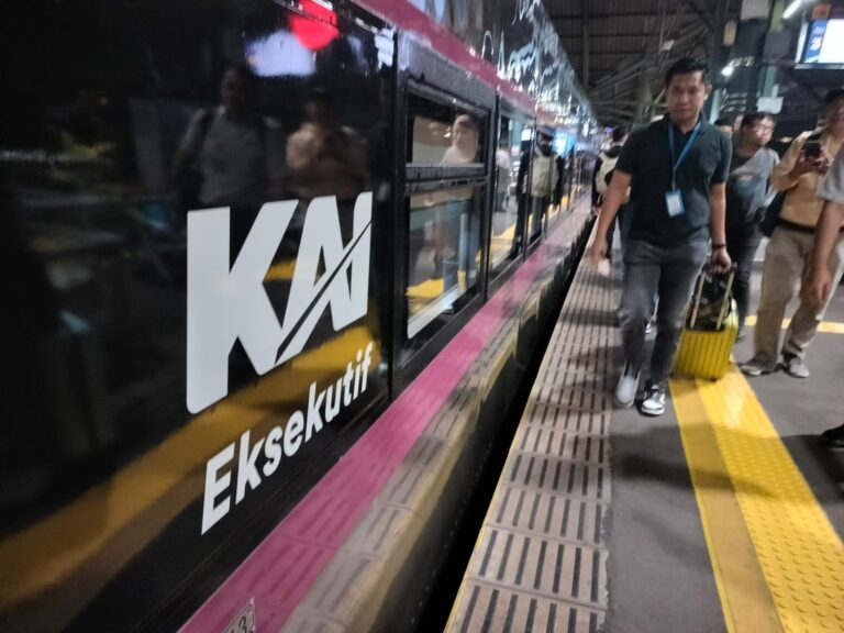 KAI-Hadirkan-KA-Tambahan-1-4