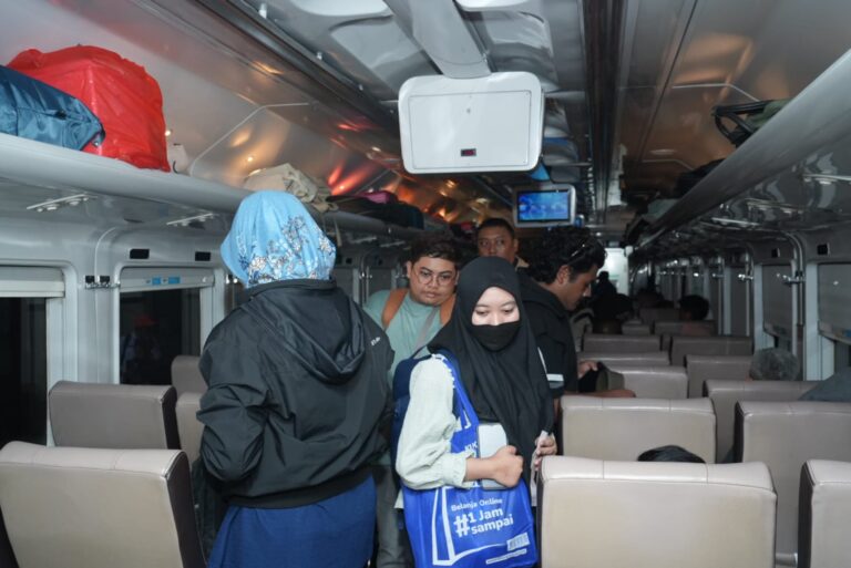 40.678-Tempat-Duduk-Tersedia-1-15