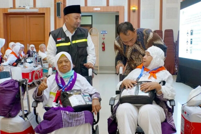 BSI-Tekankan-Komitmen-ESG-2-8
