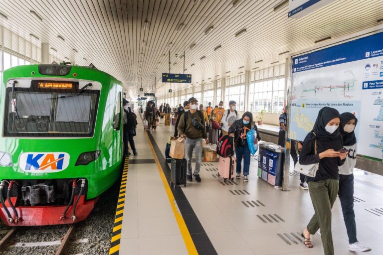 KAI-Group-Kereta-Bandara-2-5